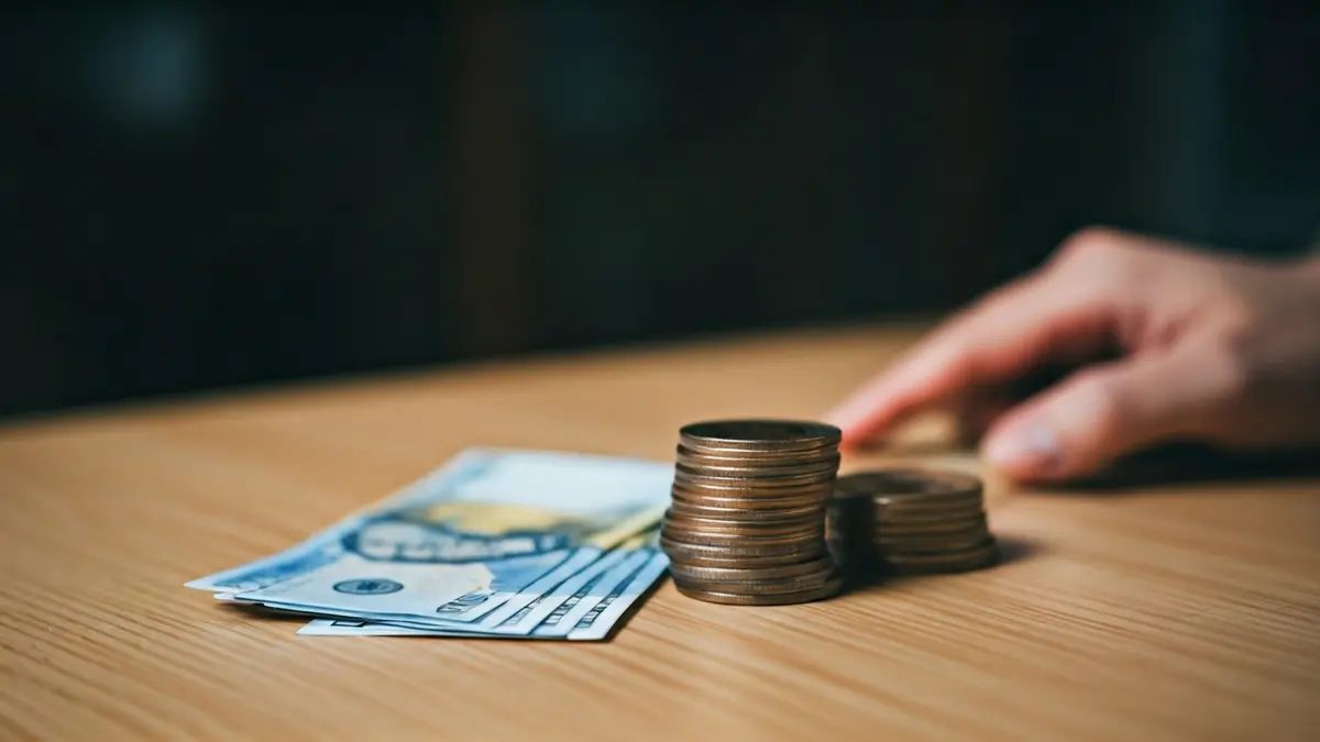 Imagen genérica de planificación de viajes e incertidumbre económica.