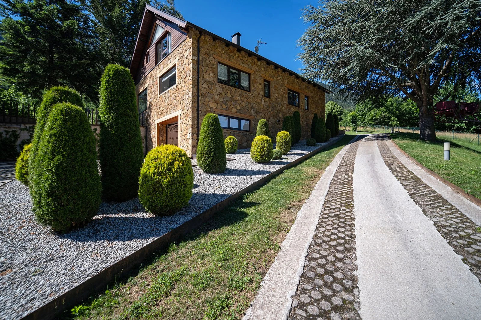 Kirwen Real Estate: la inmobiliaria boutique que va del Val d'Aran a la Costa Brava y ahora a Barcelona