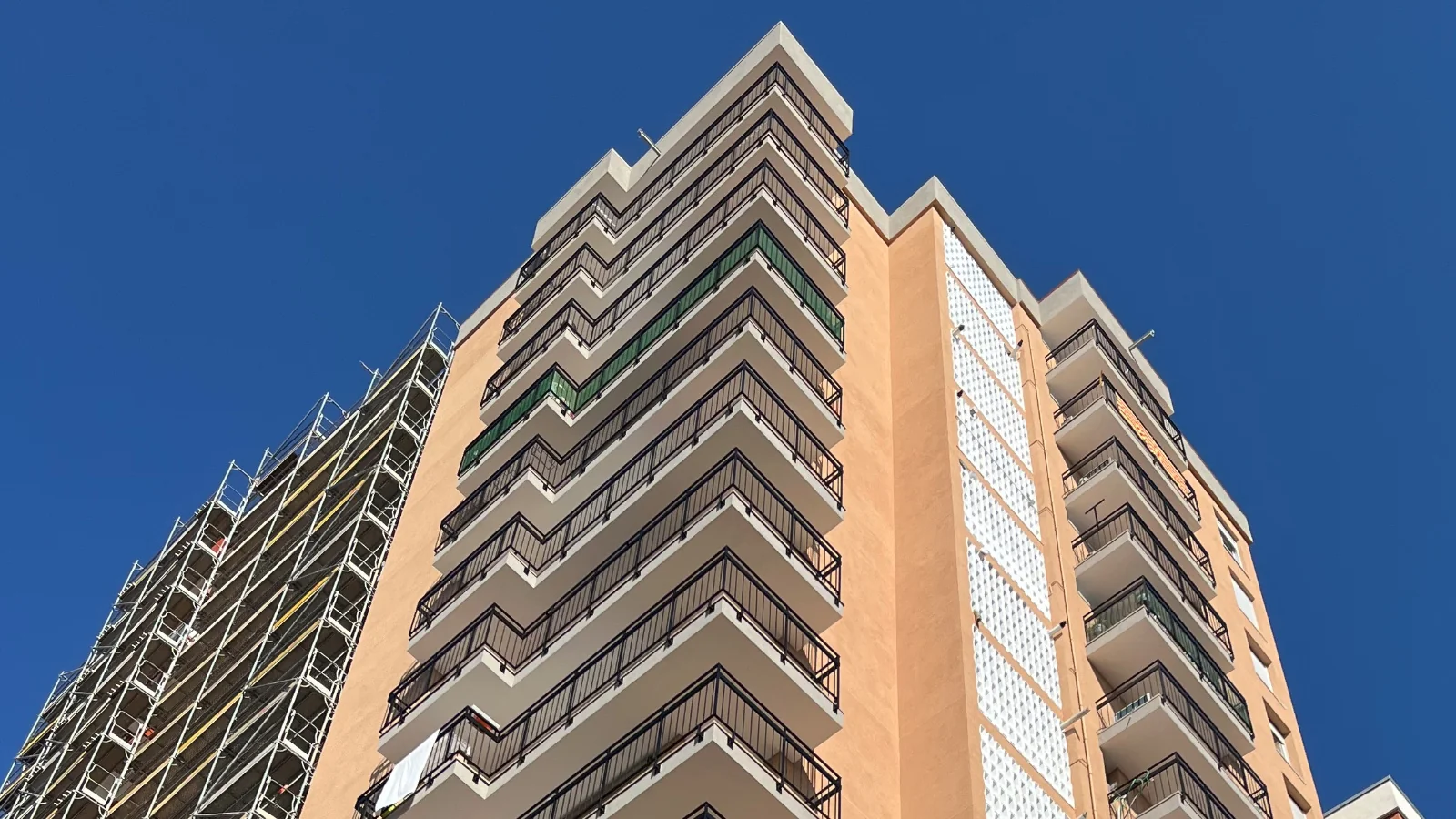 Una comunidad de vecinos de Sabadell consigue más de 1,2 millones de euros en ayudas europeas para rehabilitar su edificio
