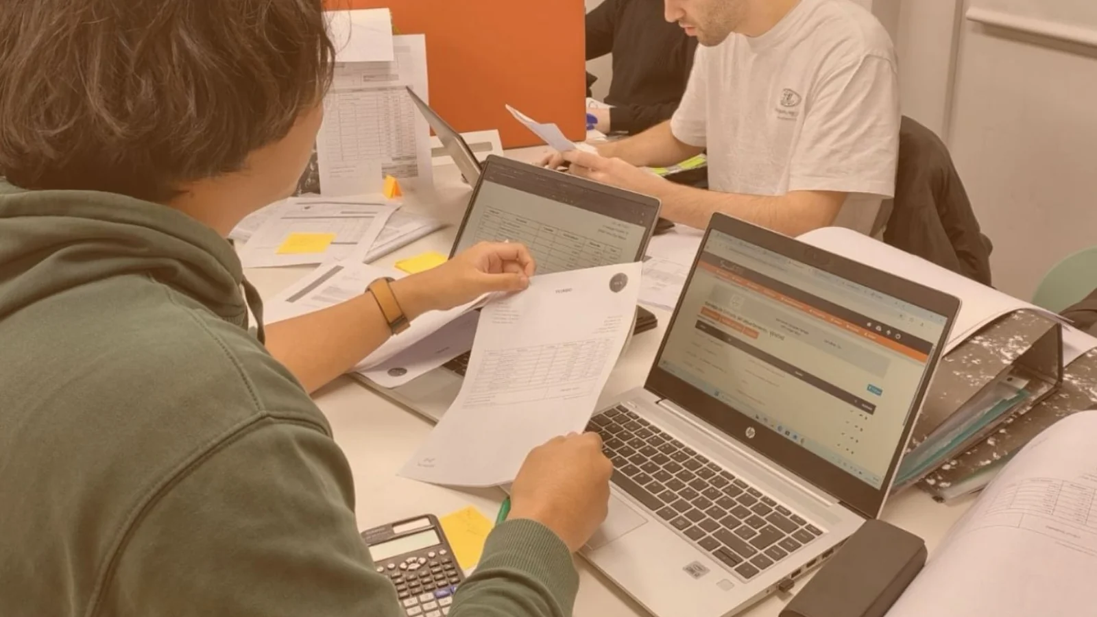 formaTenred lleva la empresa al aula para transformar la enseñanza de la gestión empresarial